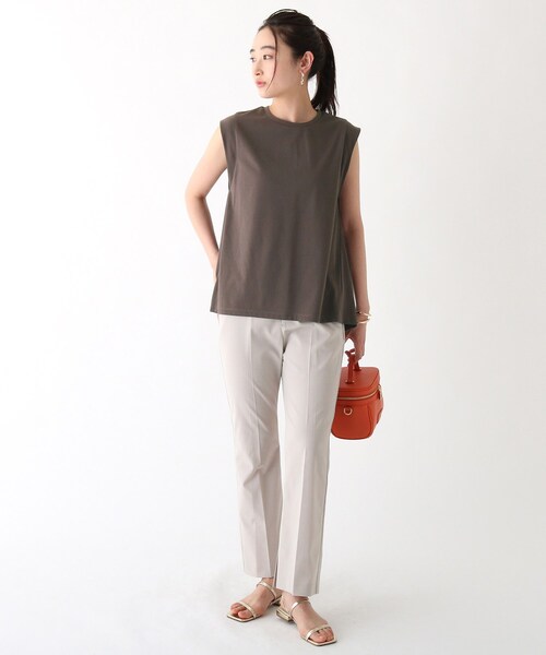 OPAQUE.CLIP(オペークドットクリップ)の「◆Aラインフレンチスリーブカットソー【WEB限定カラー・サイズ】(Tシャツ/カットソー・レディース・ブラック/ブラウン系その他5/ホワイト系/黄緑系・40/38/42/36)」の14枚目の写真