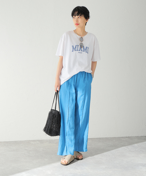 JOURNAL STANDARD（ジャーナルスタンダード）の「エンブロイダリーロゴTシャツ（Tシャツ/カットソー・レディース・ホワイト/ネイビー・FREE）」の4枚目の写真