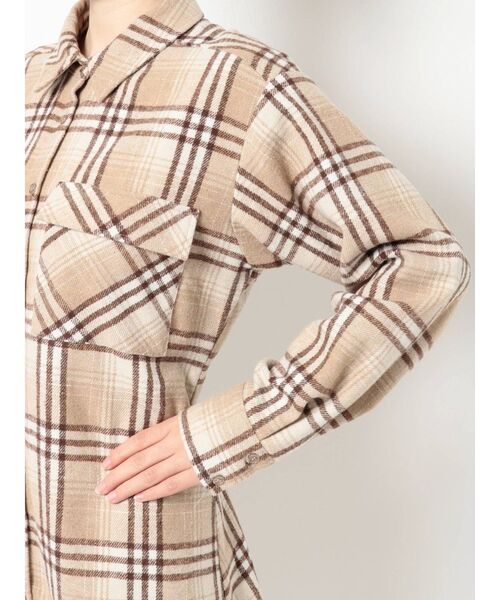 RESEXXY（リゼクシー）の「ラージチェックシャツワンピース（ワンピース・レディース・ベージュ/ブラウン/グリーン・FREE）」の20枚目の写真