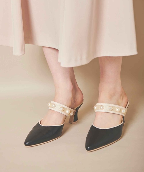 31 Sons de mode(トランテアン ソン ドゥ モード)の「パールミュールサンダル(サンダル・レディース・ブラック/クリーム/ピンク・L/S/M)」の14枚目の写真