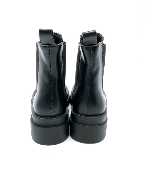 Noubel Voug Relax（ヌーベルヴォーグリラックス）の「トラックソールチェルシーブーツ（ブーツ・レディース・アイボリー/ブラック・S/M/L/LL/3L）」の13枚目の写真