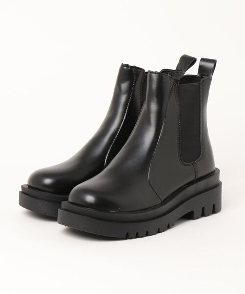 Noubel Voug Relax（ヌーベルヴォーグリラックス）の「トラックソールチェルシーブーツ（ブーツ・レディース・アイボリー/ブラック・S/M/L/LL/3L）」の15枚目の写真