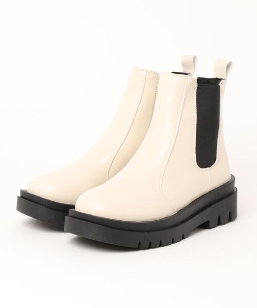 Noubel Voug Relax（ヌーベルヴォーグリラックス）の「トラックソールチェルシーブーツ（ブーツ・レディース・アイボリー/ブラック・S/M/L/LL/3L）」の12枚目の写真