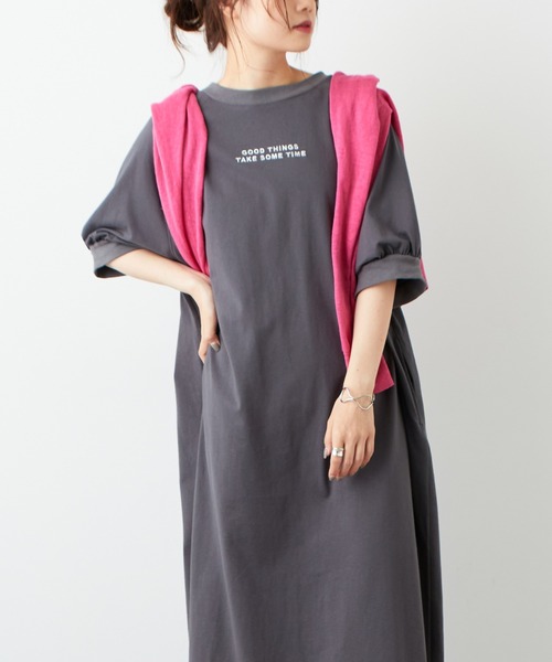 PUAL CE CIN（ピュアルセシン）の「ロゴ刺繍×プリント2WAYワンピース（ワンピース・レディース・チャコールグレー/ベージュ/グリーン・FREE）」の2枚目の写真