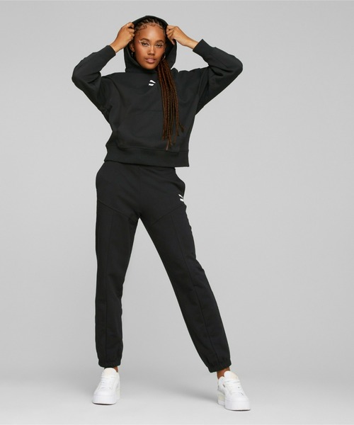 PUMA(プーマ)の「PUMA プーマ ウィメンズ CLASSICS オーバーサイズ フーディー(スウェット・レディース・ライトグレー/ブラック/グリーン/ローズ/ダークグリーン/タン・SMALL/MEDIUM/LARGE/X-SMALL)」の10枚目の写真