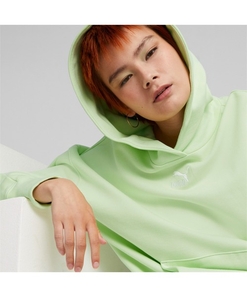 PUMA(プーマ)の「PUMA プーマ ウィメンズ CLASSICS オーバーサイズ フーディー(スウェット・レディース・ライトグレー/ブラック/グリーン/ローズ/ダークグリーン/タン・SMALL/MEDIUM/LARGE/X-SMALL)」の17枚目の写真