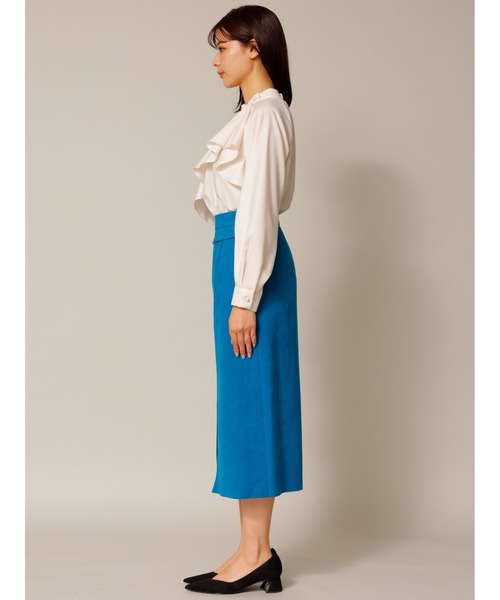 TONAL（トーナル）の「フロントドレープデザインブラウス（シャツ/ブラウス・レディース・ブラック/オフホワイト/ブルー・38）」の5枚目の写真