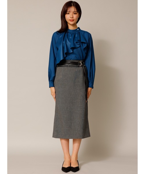 TONAL（トーナル）の「フロントドレープデザインブラウス（シャツ/ブラウス・レディース・ブラック/オフホワイト/ブルー・38）」の15枚目の写真