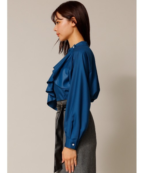 TONAL（トーナル）の「フロントドレープデザインブラウス（シャツ/ブラウス・レディース・ブラック/オフホワイト/ブルー・38）」の13枚目の写真