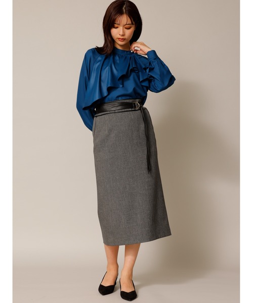 TONAL（トーナル）の「フロントドレープデザインブラウス（シャツ/ブラウス・レディース・ブラック/オフホワイト/ブルー・38）」の16枚目の写真