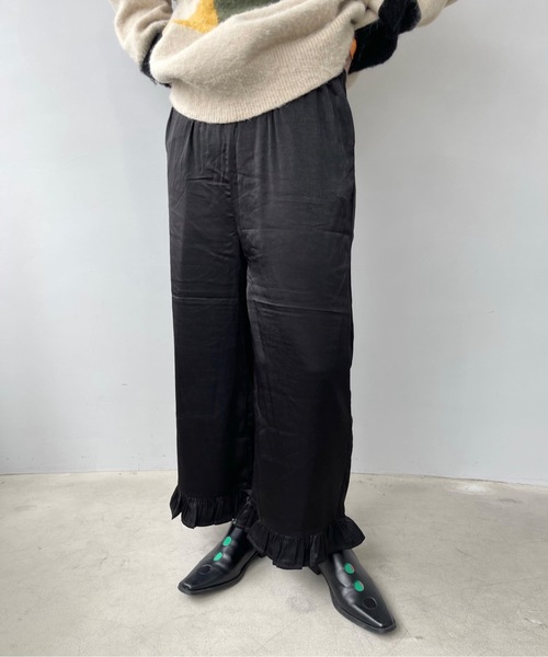 SANSeLF（サンセルフ）の「Se ヴィンテージライク サテンフリルパンツ【SANSeLF】sanw22a052（その他パンツ・レディース・ターコイズブルー/ブラック/カーキ/テラコッタ・FREE）」の15枚目の写真