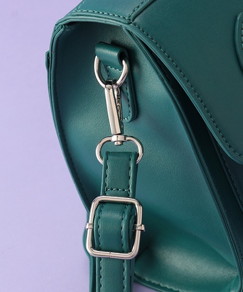 LOVETOXIC（ラブトキシック）の「サッチェル合皮リュック（バックパック/リュック・キッズ・オフホワイト/グリーン/ブラック・FREE）」の4枚目の写真