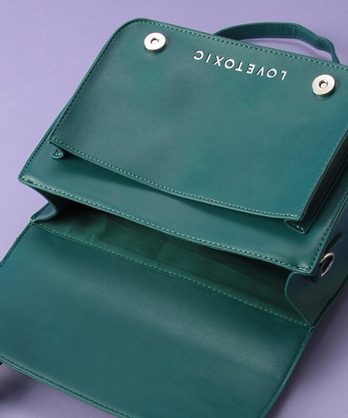 LOVETOXIC（ラブトキシック）の「サッチェル合皮リュック（バックパック/リュック・キッズ・オフホワイト/グリーン/ブラック・FREE）」の16枚目の写真