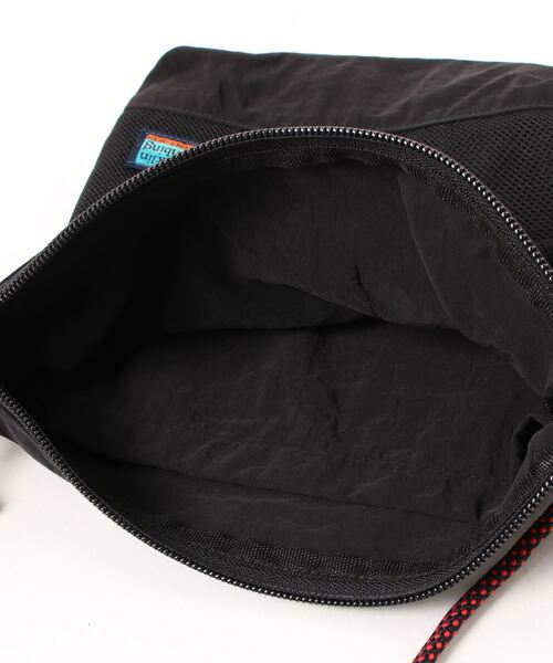 Franklin Climbing（フランクリンクライミング）の「【Franklin Climbing】サコッシュ（ショルダーバッグ・メンズ・ベージュ/ブラック/グリーン/ブルー系その他/バイオレット/ネイビー・ONE SIZE）」の8枚目の写真