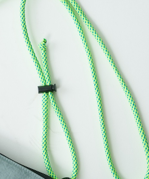 Franklin Climbing（フランクリンクライミング）の「【Franklin Climbing】サコッシュ（ショルダーバッグ・メンズ・ベージュ/ブラック/グリーン/ブルー系その他/バイオレット/ネイビー・ONE SIZE）」の15枚目の写真