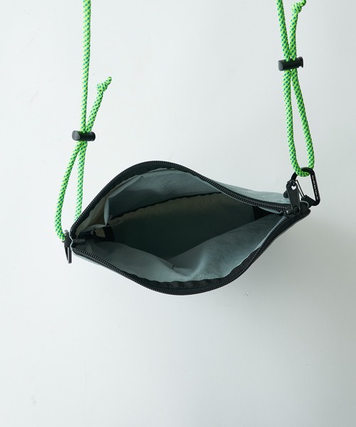 Franklin Climbing（フランクリンクライミング）の「【Franklin Climbing】サコッシュ（ショルダーバッグ・メンズ・ベージュ/ブラック/グリーン/ブルー系その他/バイオレット/ネイビー・ONE SIZE）」の17枚目の写真