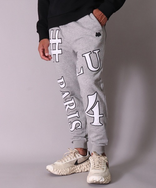 LUXE/R(ラグジュ)の「(RM)【ユニセックス】【LUXE/R】モノグラム ビッグ ロゴ ワッペン ジョガーパンツ(スウェットパンツ・メンズ・ブラック/グレー/ホワイト・LARGE/MEDIUM)」の22枚目の写真