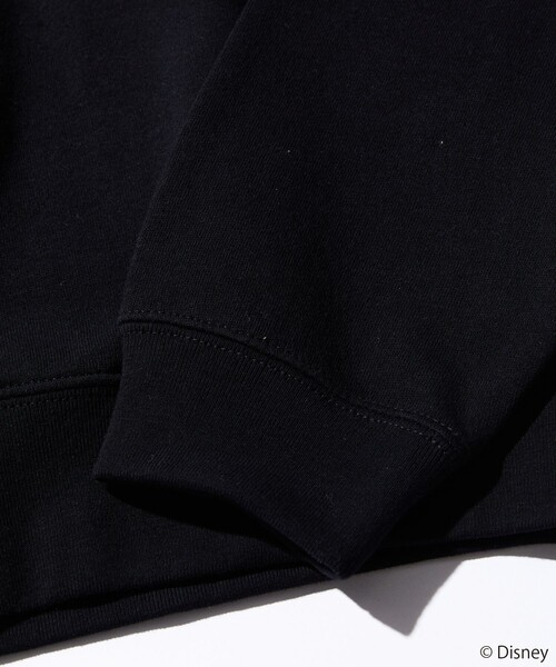 FREAK'S STORE（フリークスストア）の「WEB限定【DISNEY/ディズニー ミッキーマウス】 別注 ビッグシルエット バックプリント クルーネックスウェット/You're THE Best（スウェット・メンズ・グレー/グリーン/ブラック/サックスブルー・SMALL/LARGE/MEDIUM）」の16枚目の写真