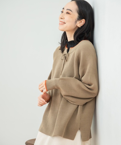 studio CLIP(スタディオクリップ)の「《玄長なおこさんコラボ》体のラインを拾わないニット(ニット/セーター・レディース・ライトグレー/ブラック/レッド/モカ/ブルー/ラベンダー/アイボリー/グリーン・FREE)」の13枚目の写真