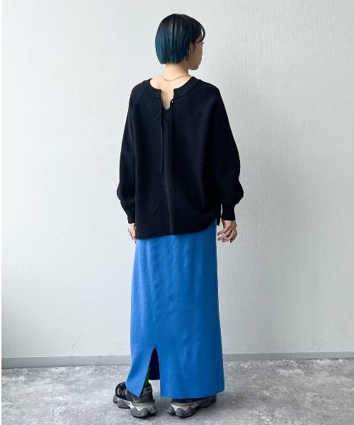 studio CLIP(スタディオクリップ)の「《玄長なおこさんコラボ》体のラインを拾わないニット(ニット/セーター・レディース・ライトグレー/ブラック/レッド/モカ/ブルー/ラベンダー/アイボリー/グリーン・FREE)」の9枚目の写真