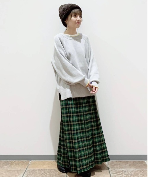 studio CLIP(スタディオクリップ)の「《玄長なおこさんコラボ》体のラインを拾わないニット(ニット/セーター・レディース・ライトグレー/ブラック/レッド/モカ/ブルー/ラベンダー/アイボリー/グリーン・FREE)」の11枚目の写真