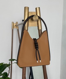 CAPRICIEUX LE'MAGE | 三角ノットバッグ(ハンドバッグ)