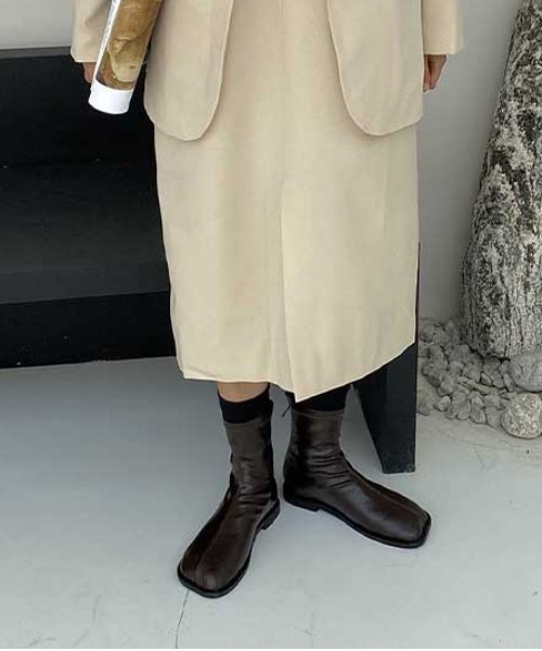 SUGAR BISKET（シュガービスケット）の「バックファスナーショートブーツ（ブーツ・レディース・ブラック/ダークブラウン・38/39/35/36/37）」の13枚目の写真