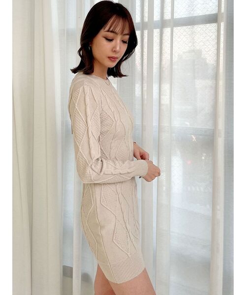 GYDA（ジェイダ）の「BACK OPENケーブルニットワンピース（ワンピース・レディース・アイボリー/ブラック・FREE）」の6枚目の写真