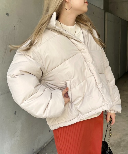 prose verse（プロズヴェール）の「《ZOZO限定》中綿ブルゾン（ダウンジャケット/コート・レディース・ブラック/ホワイト系その他/グレイッシュベージュ・MEDIUM）」の13枚目の写真