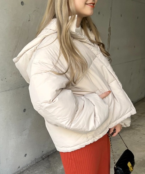 prose verse（プロズヴェール）の「《ZOZO限定》中綿ブルゾン（ダウンジャケット/コート・レディース・ブラック/ホワイト系その他/グレイッシュベージュ・MEDIUM）」の10枚目の写真