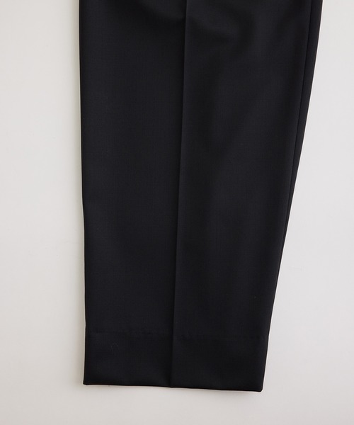 ADAM ET ROPE'（アダムエロペ）の「《SOLOTEX》《REPREVE》トロ ワイド テーパード 2タック スラックス/サスティナブル（スラックス・メンズ・ブラック/グリーン系その他2/グレー系その他・S/M/L）」の9枚目の写真