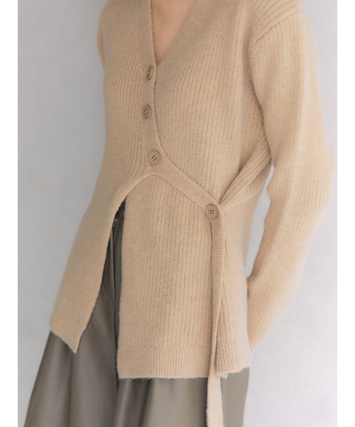Ayla(アイラ)の「browsing knit cardigan(カーディガン/ボレロ・レディース・ベージュ/ブラック/アイボリー・FREE)」の15枚目の写真