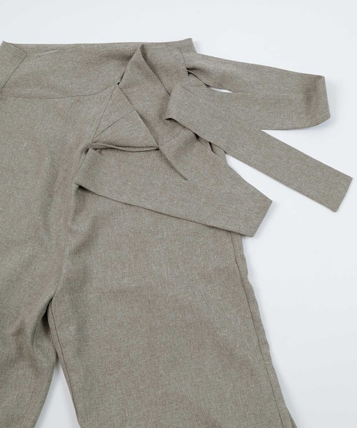 UR'S（ユアーズ）の「リネンライクハイウエストラップワイドパンツ（その他パンツ・レディース・アイボリー/ブラック/サンドベージュ/グリーン系その他/ブルー系その他/ダークグレー/ダークブラウン・S/M/L）」の13枚目の写真