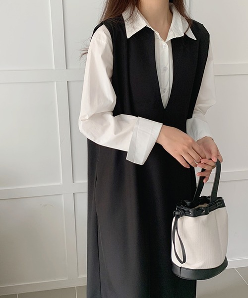 Jewelobe(ジュエローブ)の「ディープキーネックノースリーブロングワンピース(ワンピース・レディース・ブラック/ベージュ・FREE)」の3枚目の写真