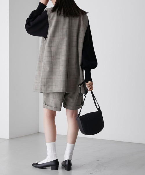 BONLECILL（ボンルシール）の「【セットアップ対応】センタープレスバミューダパンツ（その他パンツ・レディース・チャコールグレー/ブルー/ネイビー/ブラック/ベージュ/ブラウン系1・M/L）」の9枚目の写真