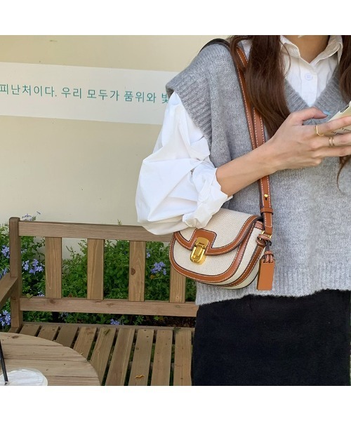 mushwear(マッシュウェア)の「ステッチフラップショルダーバッグ(ショルダーバッグ・レディース・ブラウン/ブラック/ベージュ・FREE)」の9枚目の写真