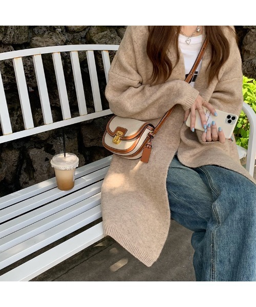 mushwear(マッシュウェア)の「ステッチフラップショルダーバッグ(ショルダーバッグ・レディース・ブラウン/ブラック/ベージュ・FREE)」の10枚目の写真