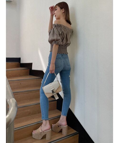 GYDA(ジェイダ)の「コルクチャンキーヒールサンダル(サンダル・レディース・ベージュ/アイボリー・SMALL/MEDIUM/LARGE)」の14枚目の写真