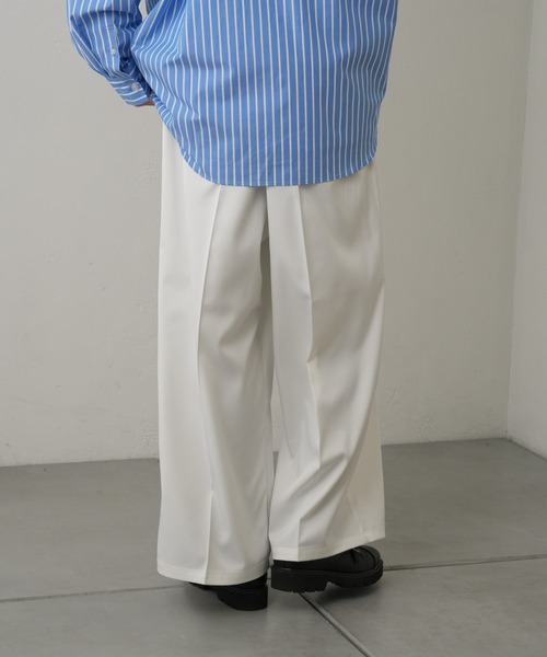 COLONY 2139（コロニートゥーワンスリーナイン）の「ワンタックワイドパンツ（その他パンツ・メンズ・ブルー/ブラック/ホワイト・MEDIUM/LARGE）」の4枚目の写真