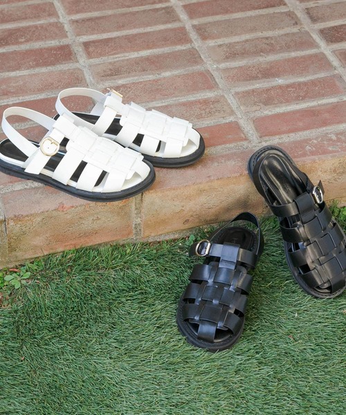 URBAN RESEARCH Sonny Label(アーバンリサーチサニーレーベル)の「グルカサンダル(サンダル・レディース・ブラック/オフホワイト・SMALL/MEDIUM/LARGE)」の4枚目の写真