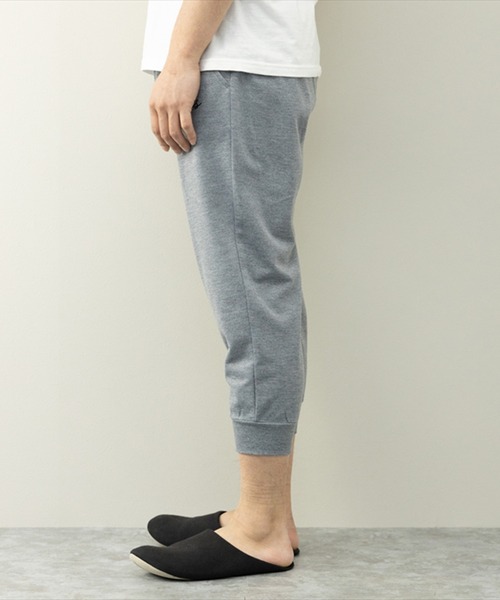 STYLEBLOCK（スタイルブロック）の「ミニ裏毛プリント入りクロップドパンツ（スウェットパンツ・メンズ・ネイビー/ブラック/グレイッシュベージュ/杢グレー・L/M/LL）」の9枚目の写真