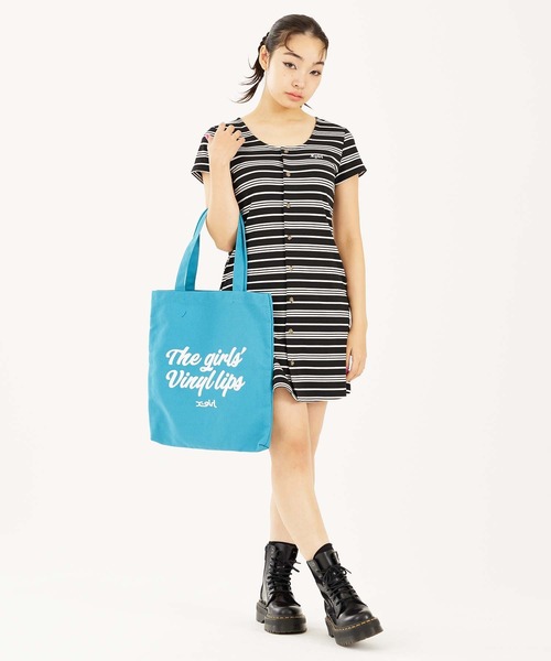 X-girl（エックスガール）の「VINYL LIP FACE CANVAS TOTE BAG（トートバッグ・レディース・ブルー/ブラック/ホワイト・ONE SIZE）」の20枚目の写真