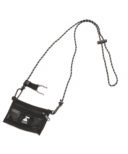 POLeR（ポーラー）の「【POLeR / ポーラー】別注ドリンク メッシュ ポーチ（ショルダーバッグ・メンズ・ブラック/ネイビー・FREE）」の7枚目の写真