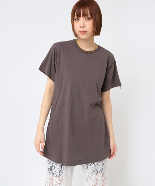 RNA(アールエヌエー)の「M2051 強撚ロング丈スリットT(Tシャツ/カットソー・レディース・ホワイト/イエロー/チャコール・MEDIUM)」の1枚目の写真
