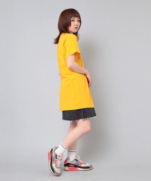 RNA(アールエヌエー)の「M2051 強撚ロング丈スリットT(Tシャツ/カットソー・レディース・ホワイト/イエロー/チャコール・MEDIUM)」の13枚目の写真