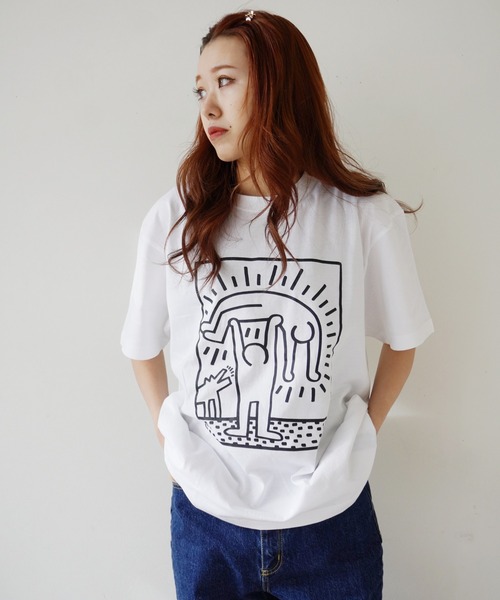 Keith Haring(キース・ヘリング)の「【 Keith Haring / キースヘリング 】 アート プリント Tシャツ ( HUMAN )(Tシャツ/カットソー・メンズ・スミクロ/イエロー/ホワイト・M/L/XL)」の4枚目の写真