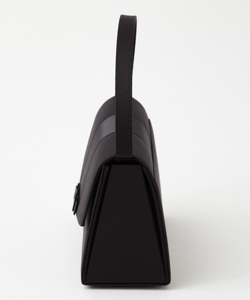 AIMER（エメ）の「【喪服・礼服用】サテン切替平リボン付きブラックフォーマルバッグ（ハンドバッグ・レディース・ブラック・FREE）」の7枚目の写真