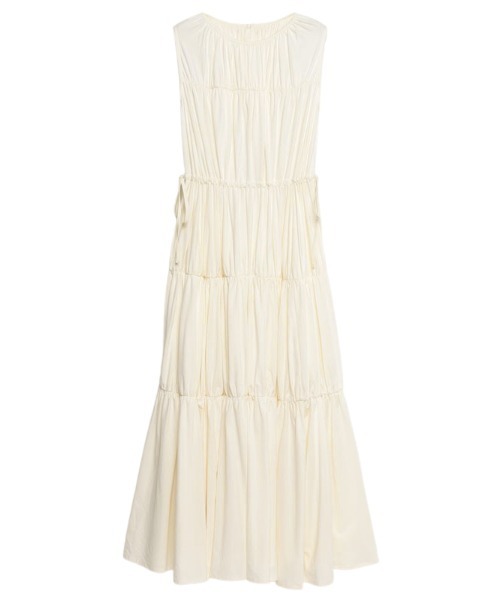 anuans（アニュアンス）の「ギャザーティアードカットワンピース