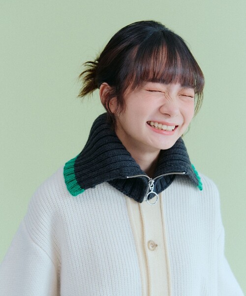 Ray BEAMS（レイビームス）の「Ray BEAMS / ネックウォーマー（ネックウォーマー/スヌード・レディース・ワイン/チャコールグレー・ONE SIZE）」の5枚目の写真