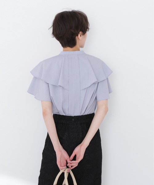 N.（N. Natural Beauty Basic）（エヌエヌナチュラルビューティーベーシック）の「◆ラッフルブラウス（シャツ/ブラウス・レディース・ブラック/オフホワイト/ブルー・MEDIUM）」の13枚目の写真